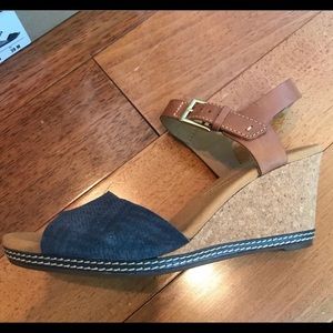 Leather / Suede Wedges